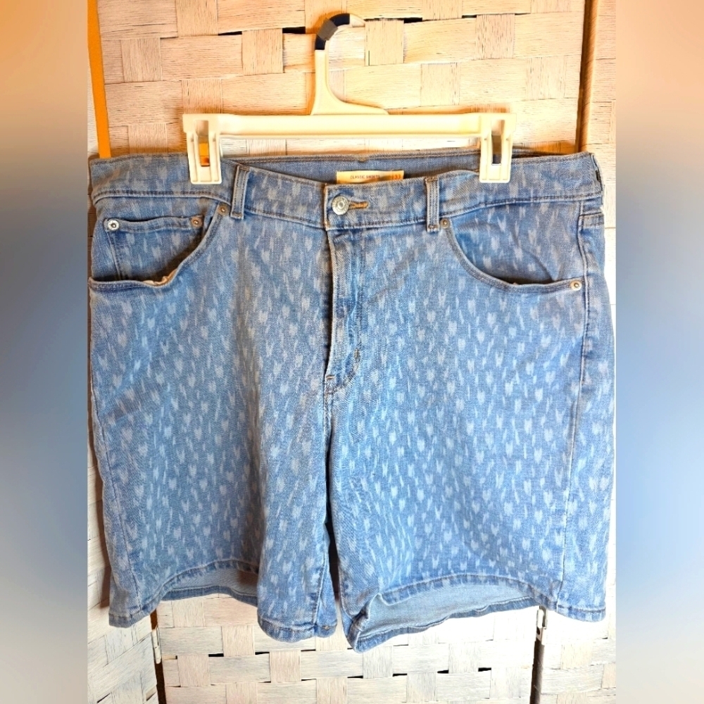 LEVIS Blue Patterned Denim Shorts